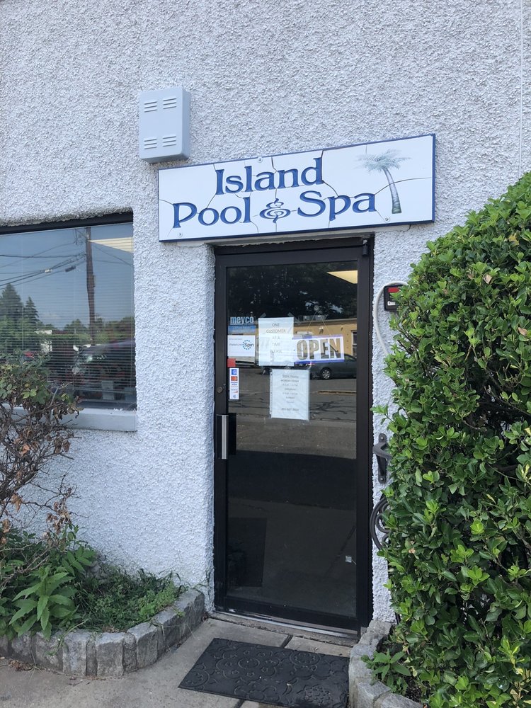 Island Pool & Spa in Englewood, New Jersey